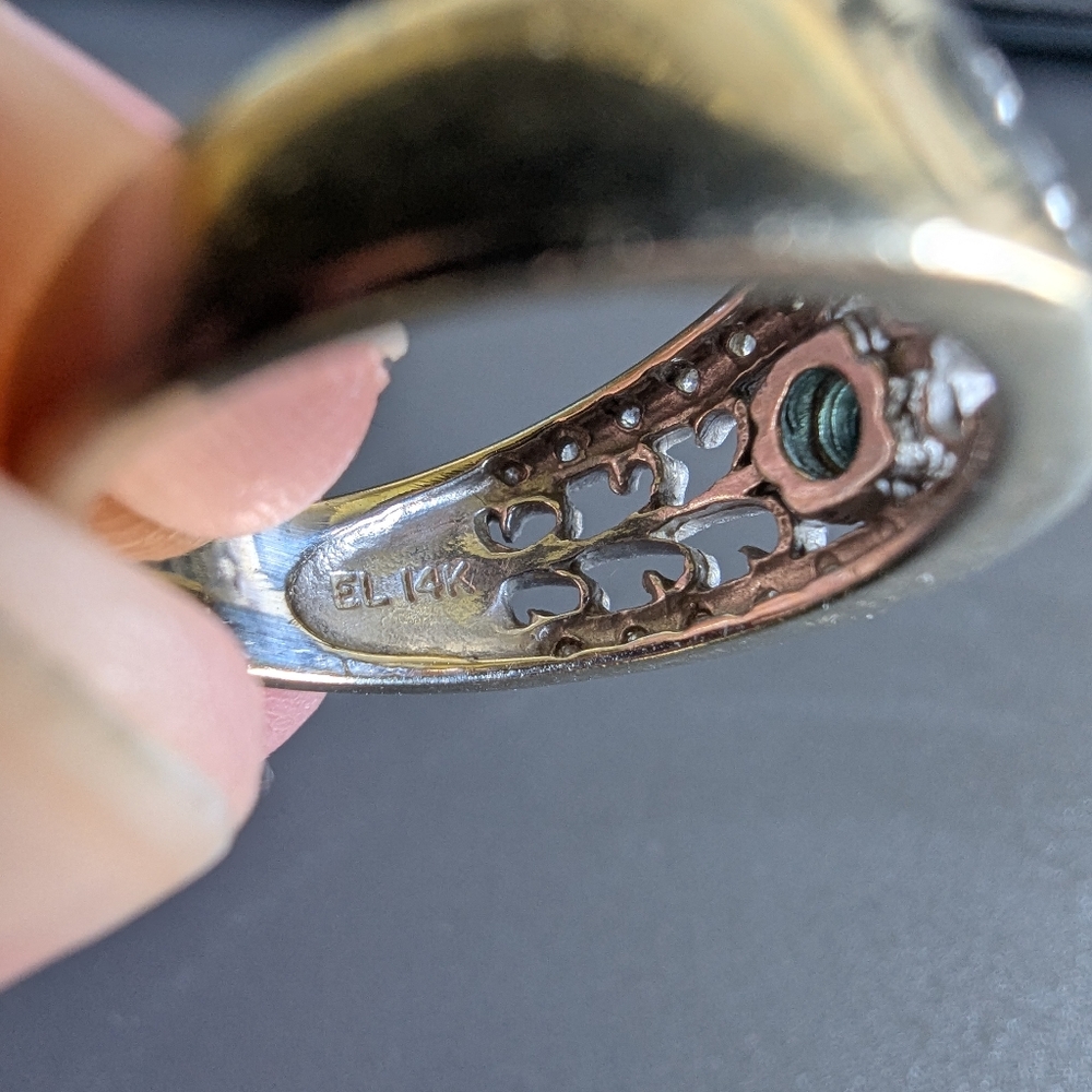 14k White Gold Diamond Ring - Picture 4 of 5
